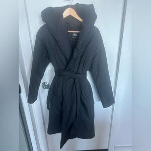 Zara Elegant Black Outerwear